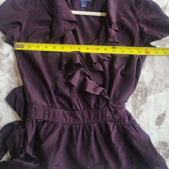GAP Ruffled Peplum Blouse with Tie Front. Size S. Cotton & Silk - Picture 4 of 9
